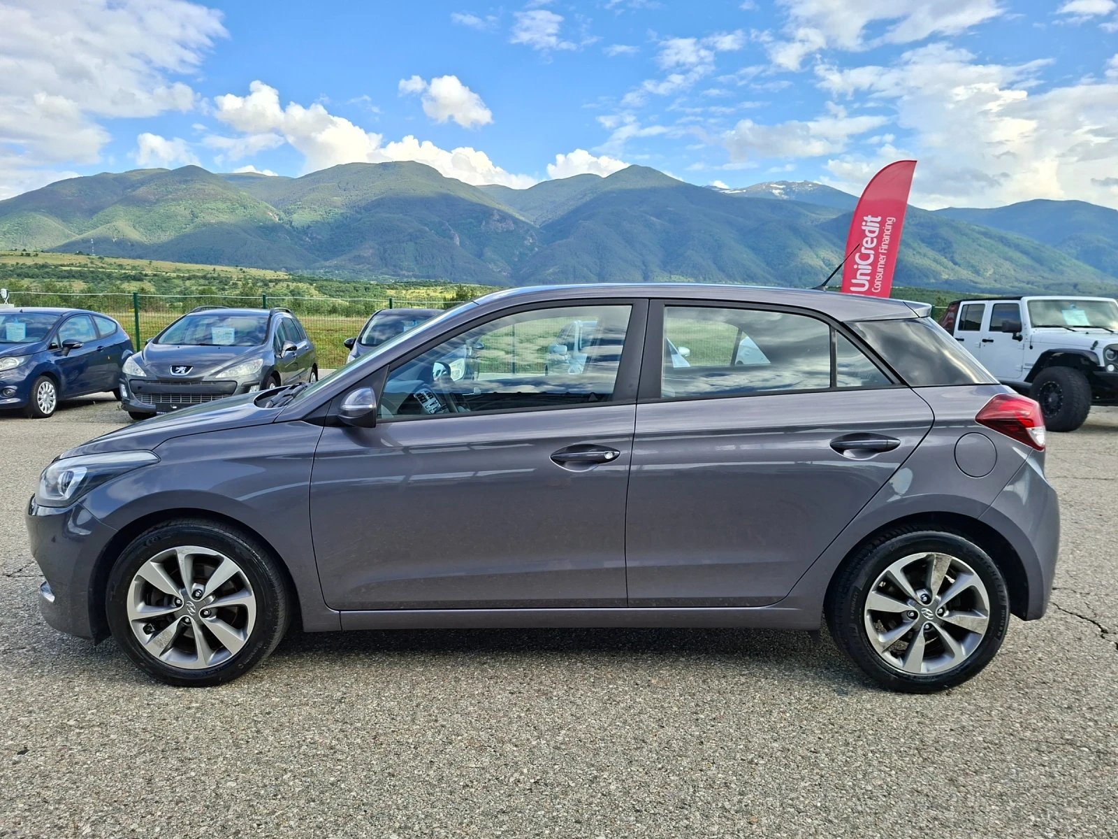 Hyundai I20 1, 1 crdi, снимка 8 - Автомобили и джипове - 55202419