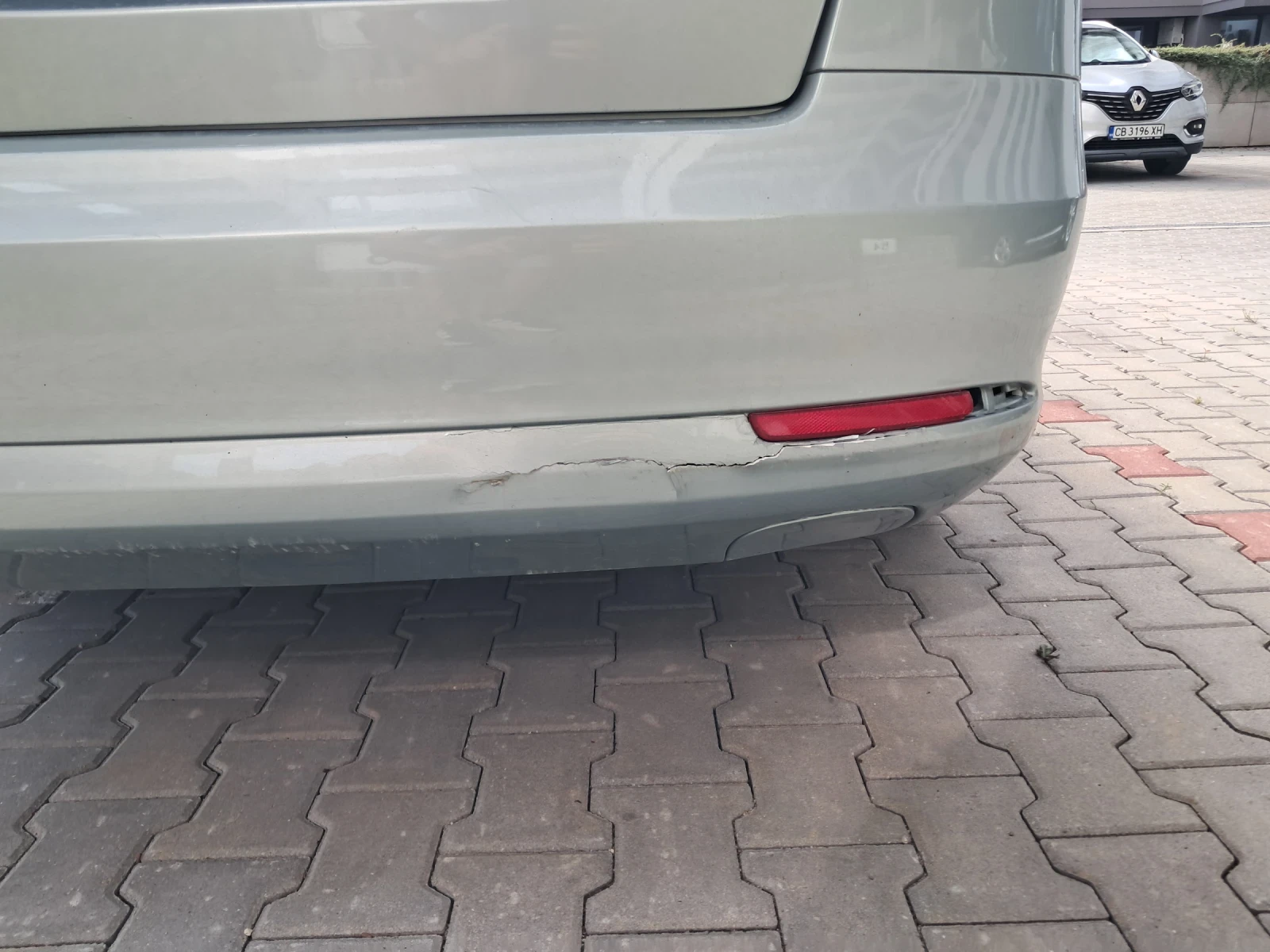 Skoda Octavia 1.6 TDI, снимка 9 - Автомобили и джипове - 55409673