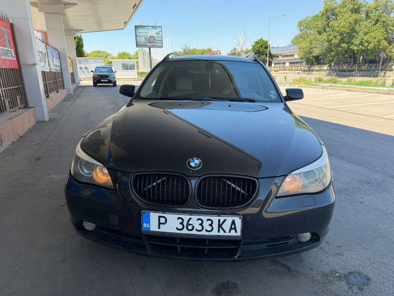 BMW 530 231кс* FACE* NAVI* КОЖА, снимка 2 - Автомобили и джипове - 55421458
