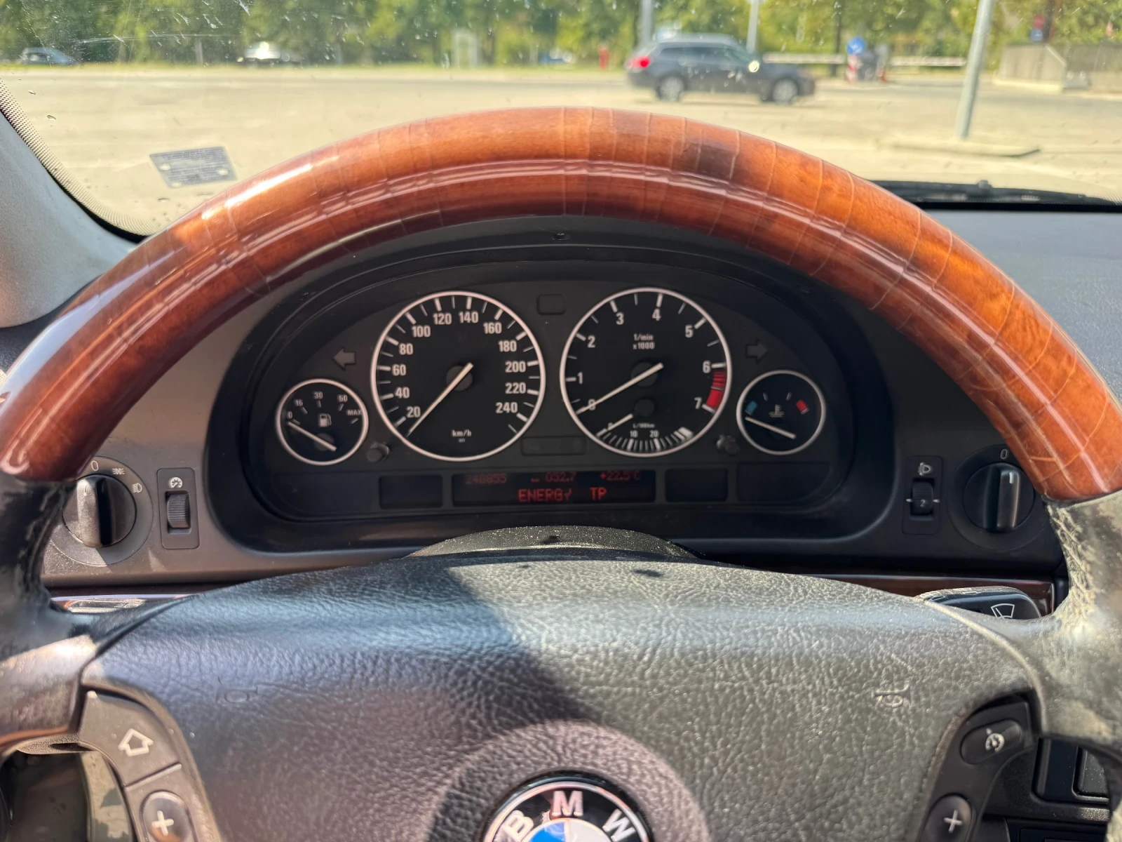 BMW 525 Комби, снимка 10 - Автомобили и джипове - 55590485