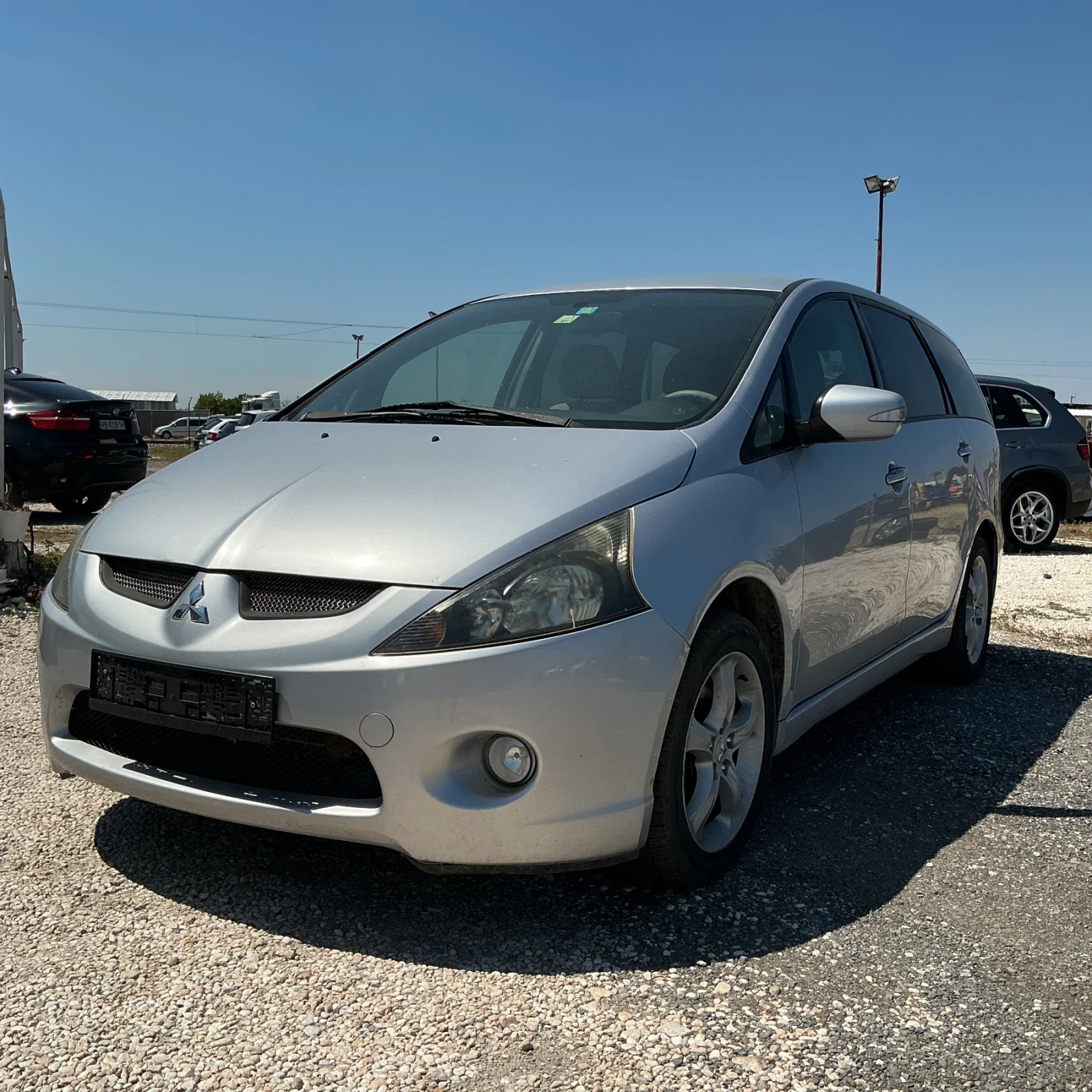 Mitsubishi Grandis