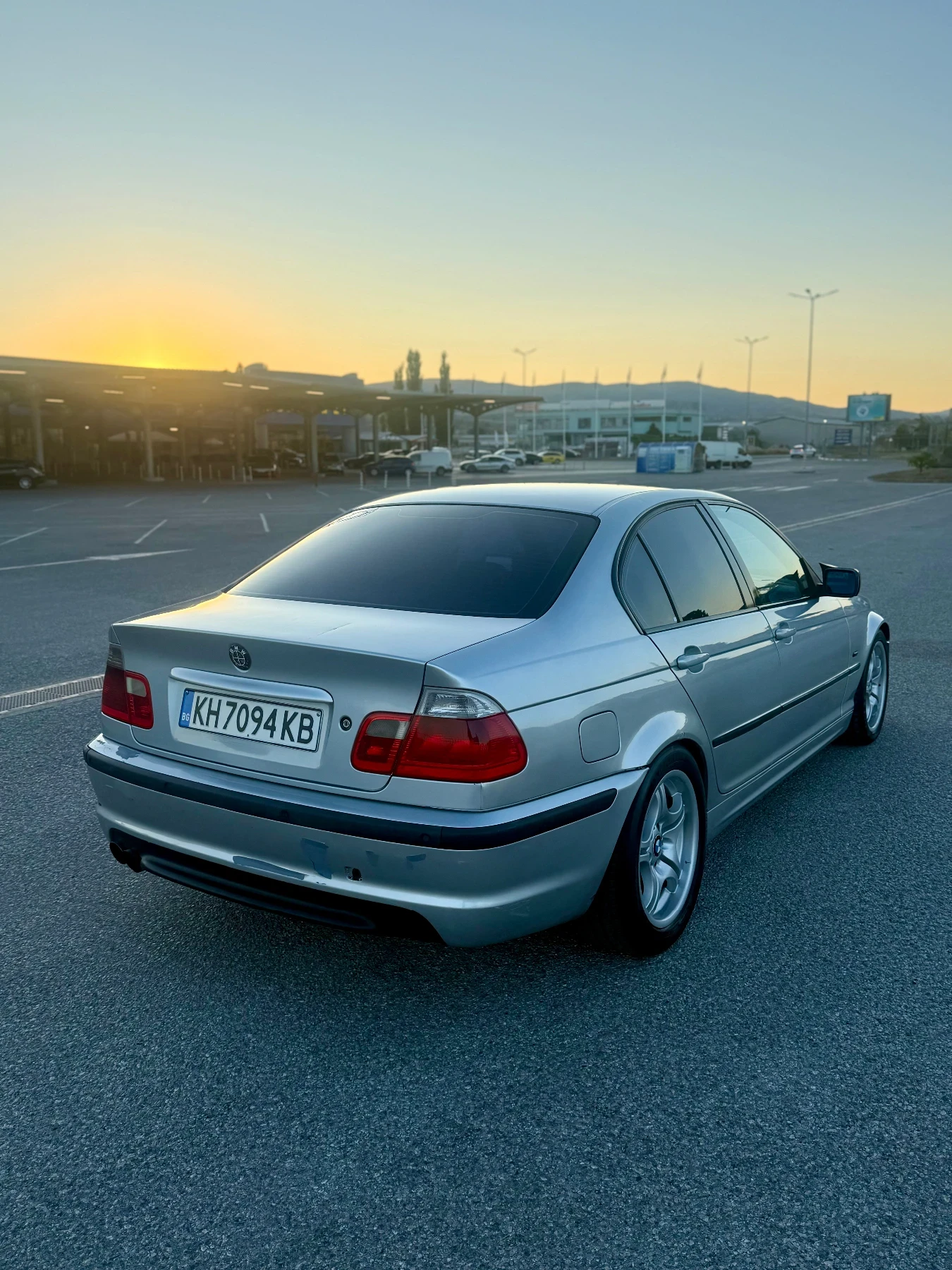 BMW 328 /2.8i 193K.C. / ГАЗ/М-ПАКЕТ / , снимка 4 - Автомобили и джипове - 55695636