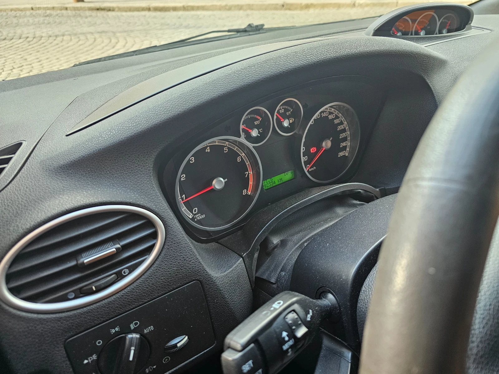 Ford Focus ST 2.5T, снимка 8 - Автомобили и джипове - 55711342