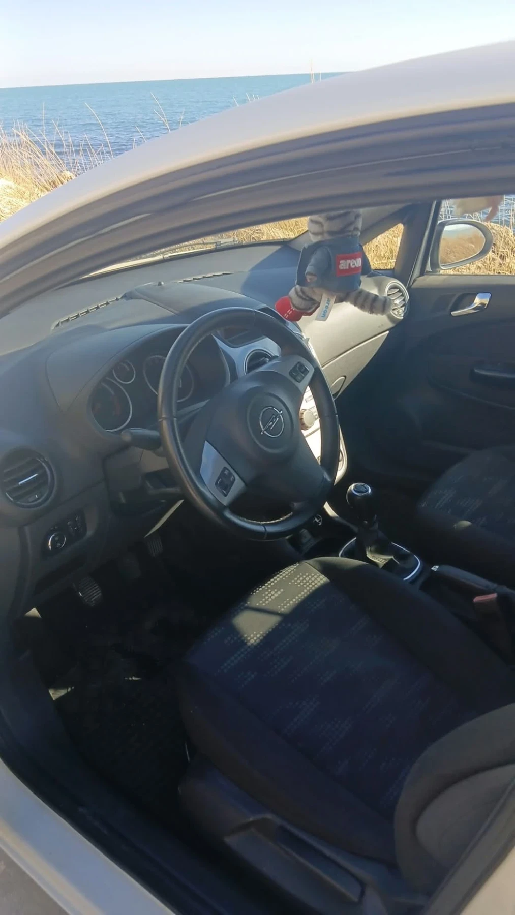 Opel Corsa, снимка 6 - Автомобили и джипове - 55970544