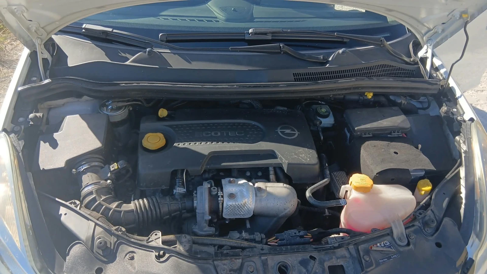 Opel Corsa, снимка 5 - Автомобили и джипове - 55970544