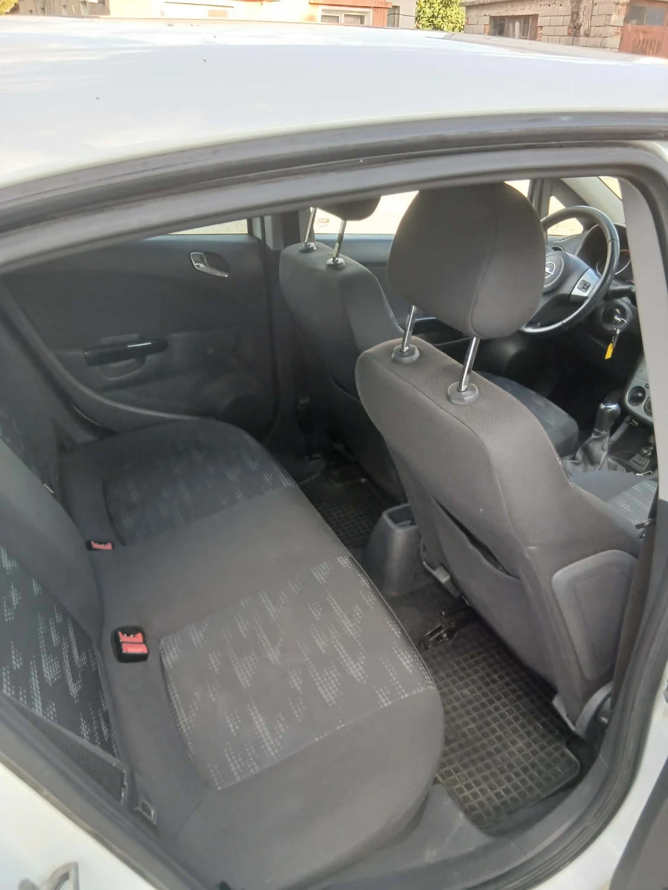 Opel Corsa, снимка 11 - Автомобили и джипове - 55970544