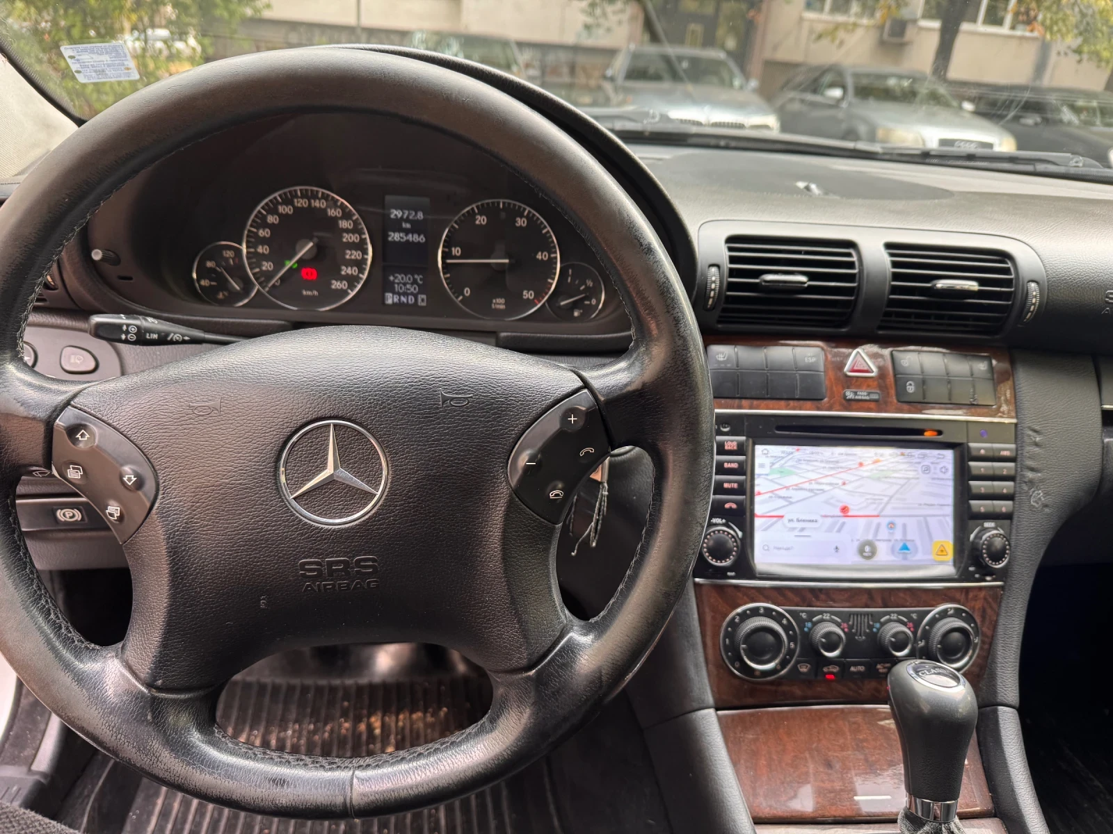 Mercedes-Benz C 220, снимка 6 - Автомобили и джипове - 56273804