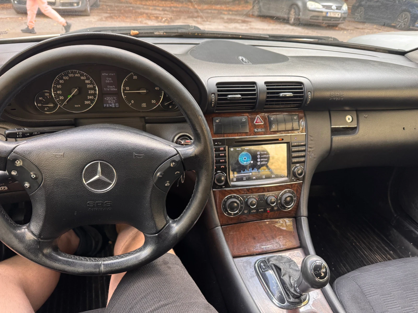 Mercedes-Benz C 220, снимка 8 - Автомобили и джипове - 56273804