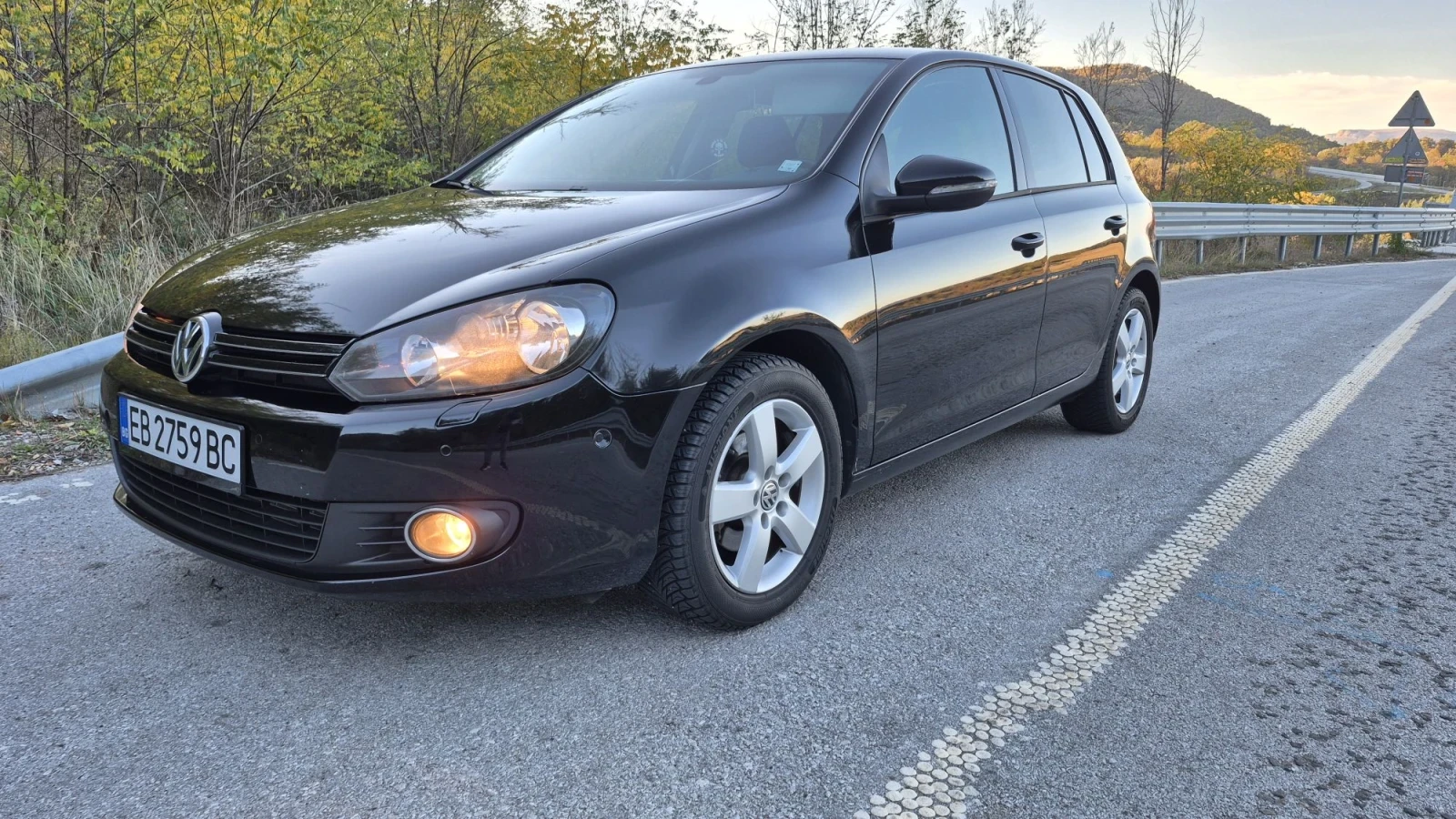 VW Golf, снимка 6 - Автомобили и джипове - 56637635