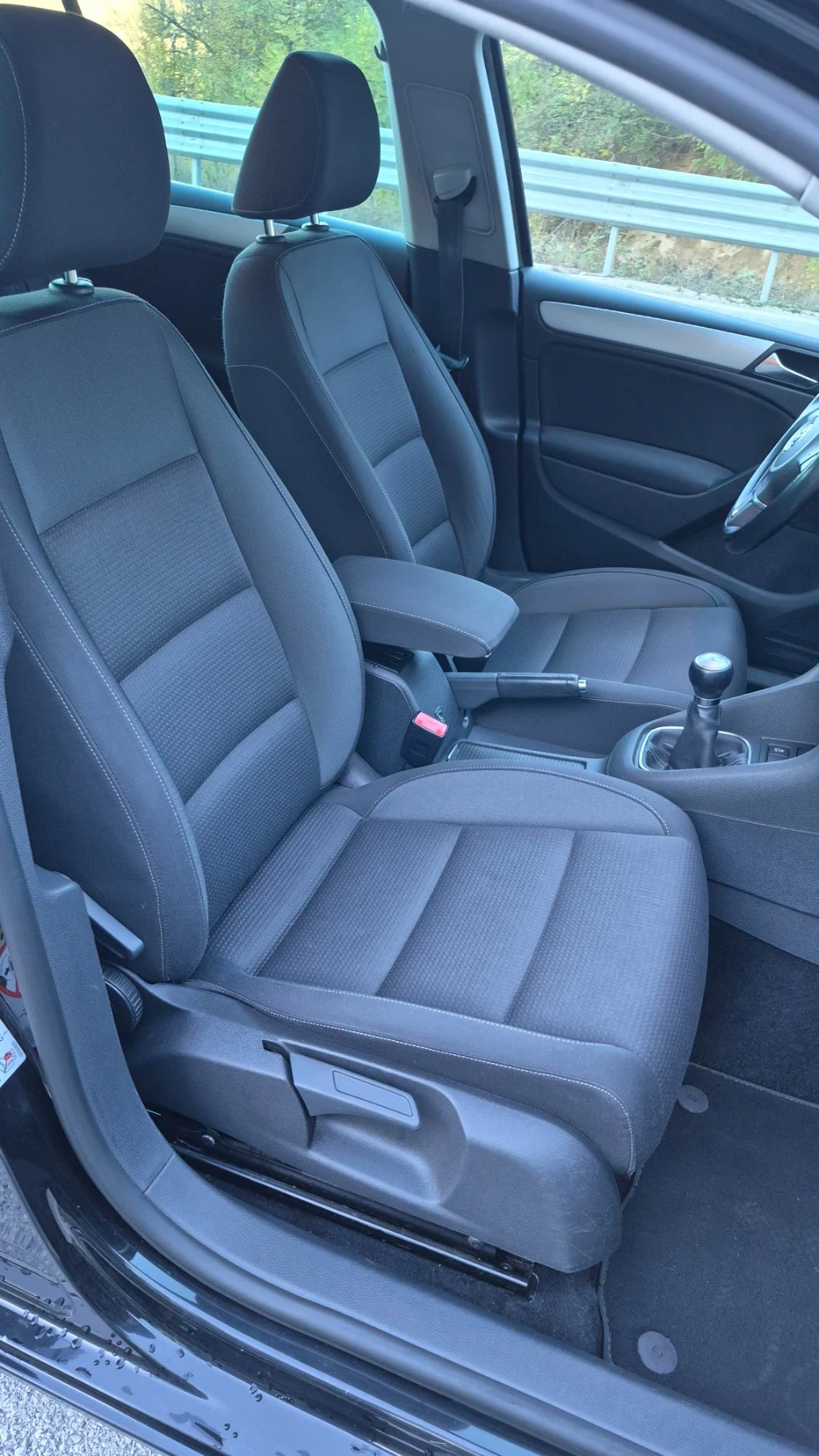 VW Golf, снимка 13 - Автомобили и джипове - 56637635