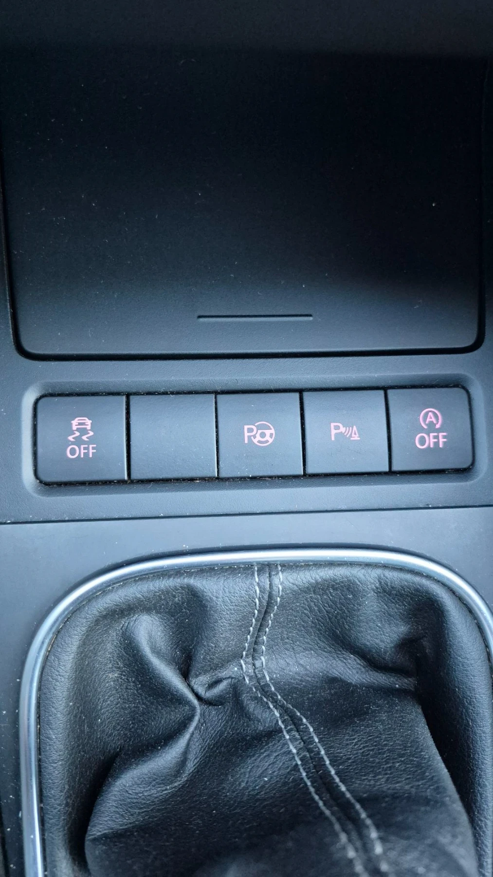 VW Golf, снимка 9 - Автомобили и джипове - 56637635