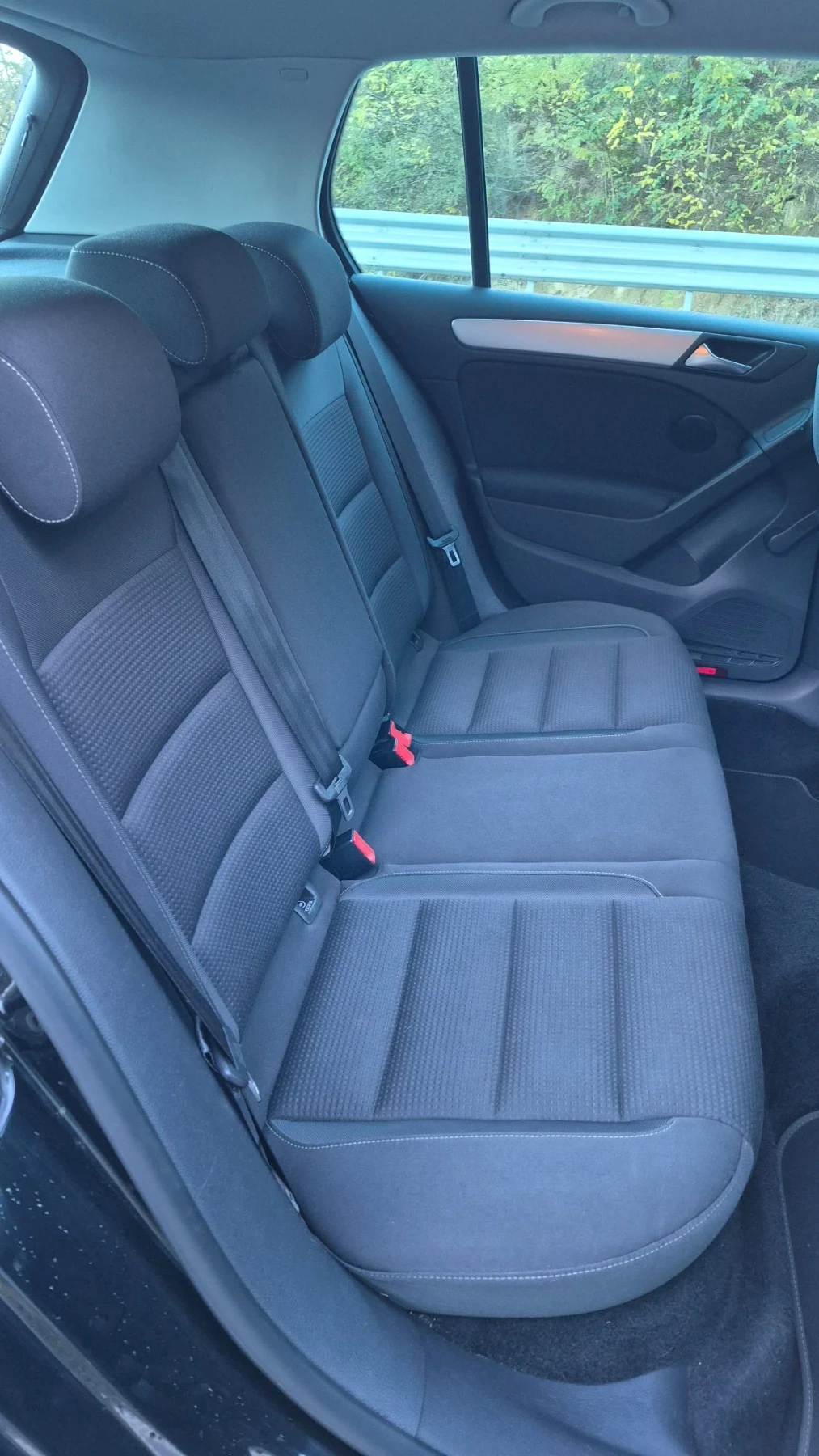 VW Golf, снимка 12 - Автомобили и джипове - 56637635