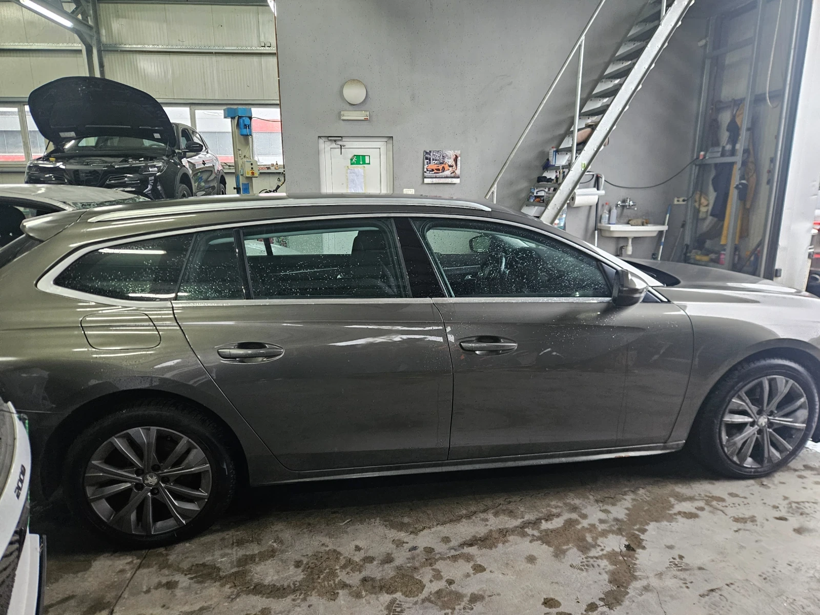 Peugeot 508 2.0тди автоматик, снимка 3 - Автомобили и джипове - 56639900