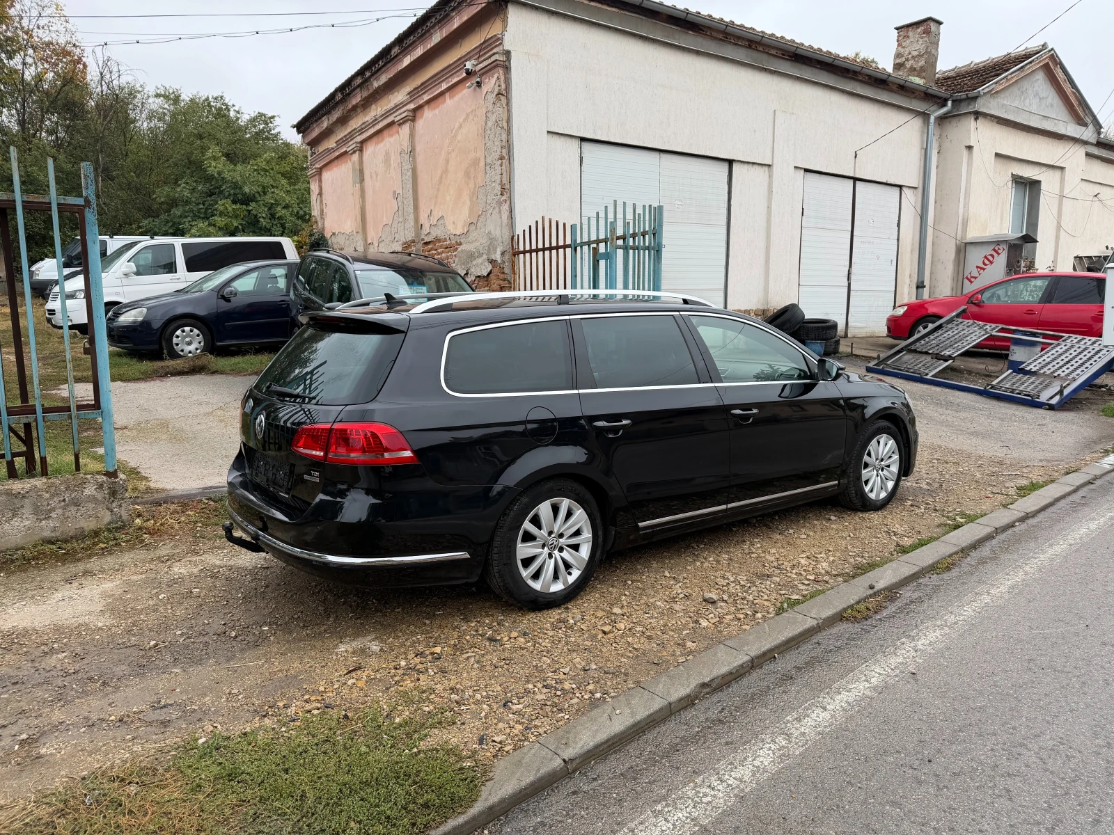 VW Passat R-Line, снимка 5 - Автомобили и джипове - 56653788