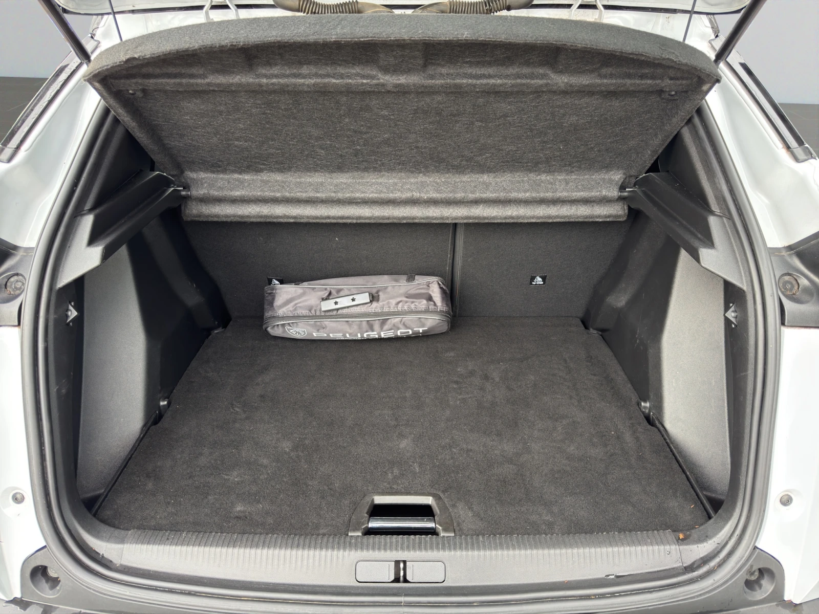 Peugeot 2008 GT Electric 115 �� 156 �.�. EURO 6.4 | Mobile.bg � ����������� 9