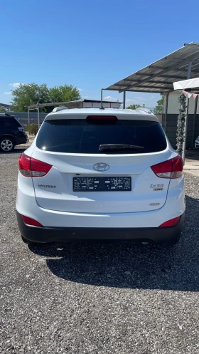 Hyundai IX35 4х4, 2.0 DCI/183к.с. АВТОМАТ/НАВИГАЦИЯ  - 7100 € / 13886.39 лв. - 49108424 3