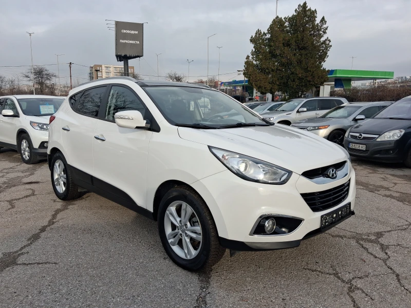Hyundai IX35 1.7-116к.с ;КОЖА ;АВТОПИЛОТ;ПАНОРАМА, снимка 3 - Автомобили и джипове - 49107010