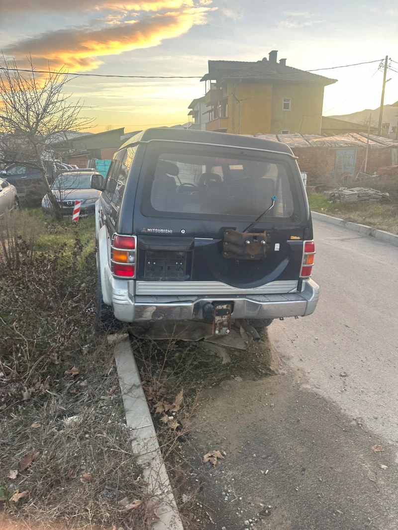 Mitsubishi Pajero 3500- Бензин, снимка 3 - Автомобили и джипове - 46982575