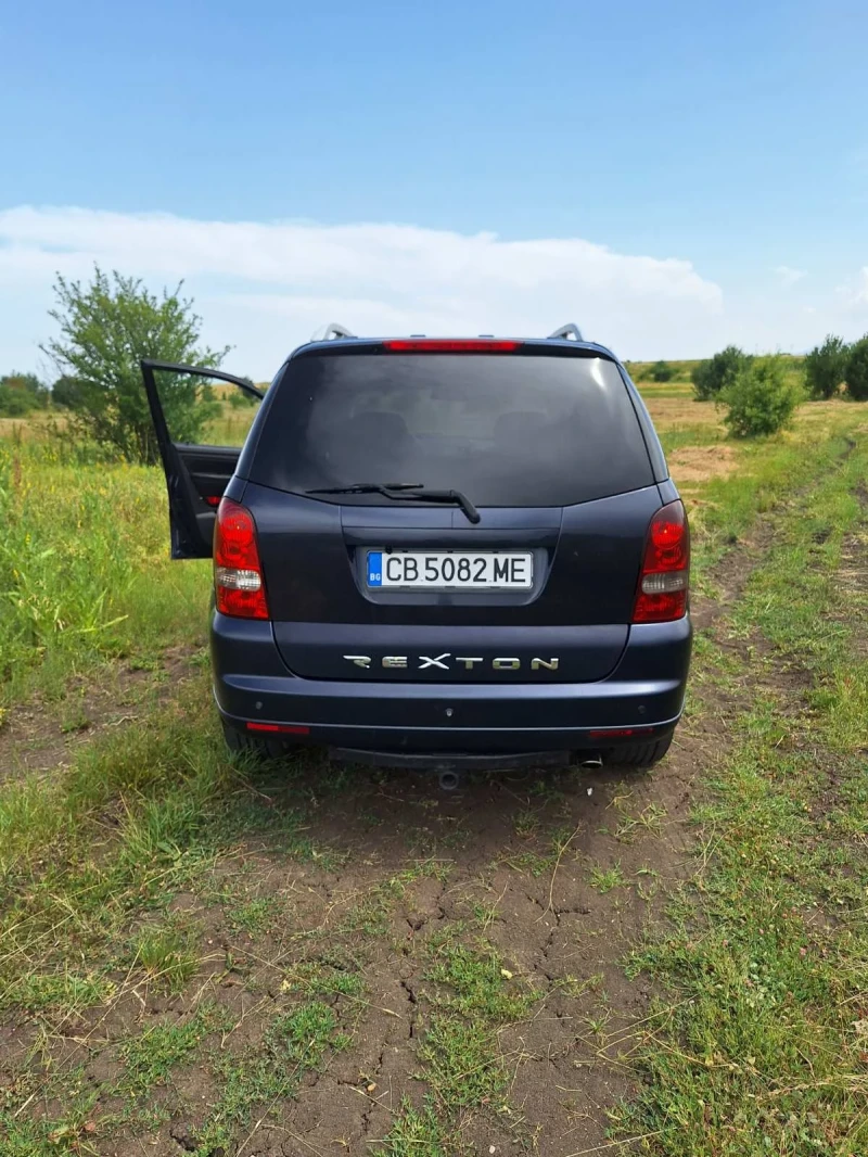 SsangYong Rexton, снимка 8 - Автомобили и джипове - 47504402