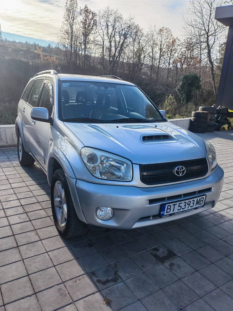 Toyota Rav4 2.0 D4D, снимка 1 - Автомобили и джипове - 48095453