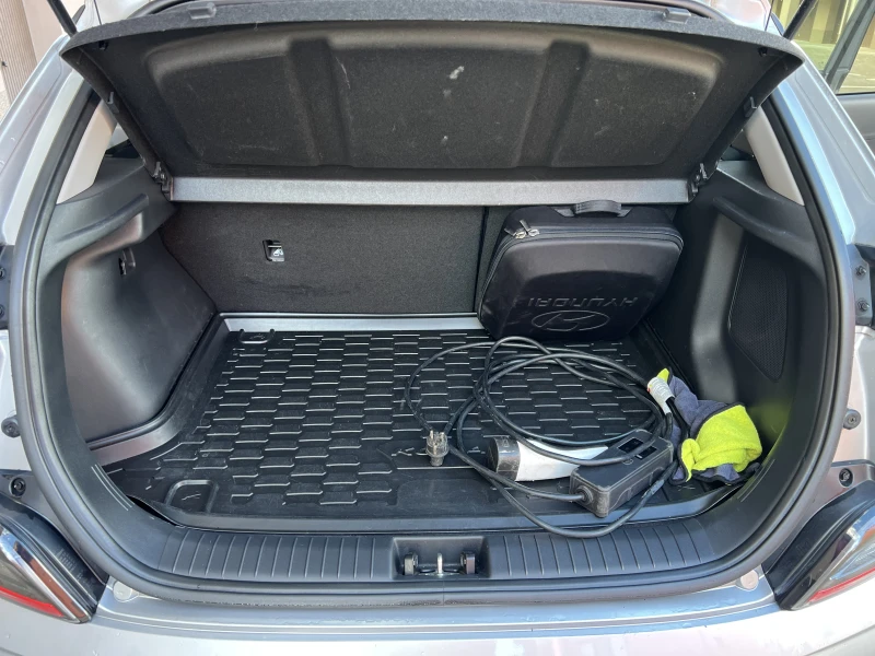 Hyundai Kona CREATIVE, снимка 13 - Автомобили и джипове - 53400833