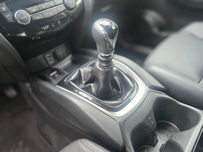 Nissan X-trail Tekna Facelift, снимка 15 - Автомобили и джипове - 53493508