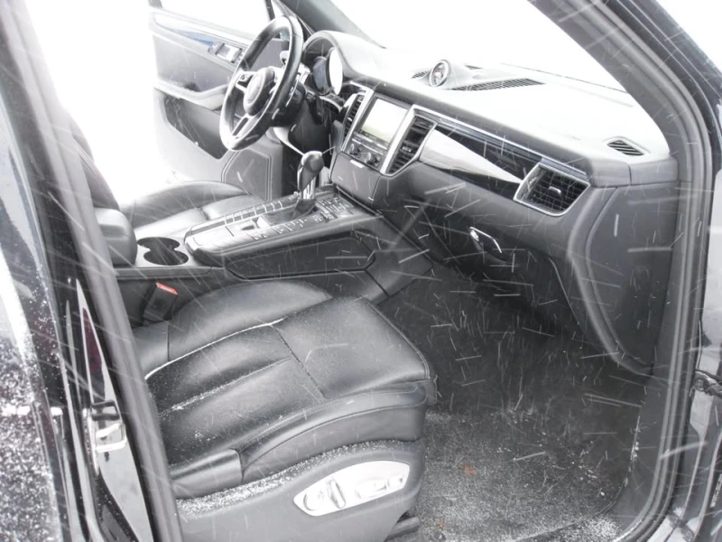 Porsche Macan S С РЕГИСТРАЦИЯ & АВТО КРЕДИТ, снимка 7 - Автомобили и джипове - 53511694