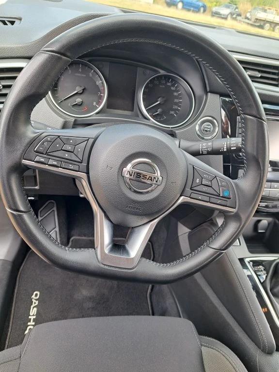 Nissan Qashqai 1.3T 1.2T, снимка 3 - Автомобили и джипове - 49459784