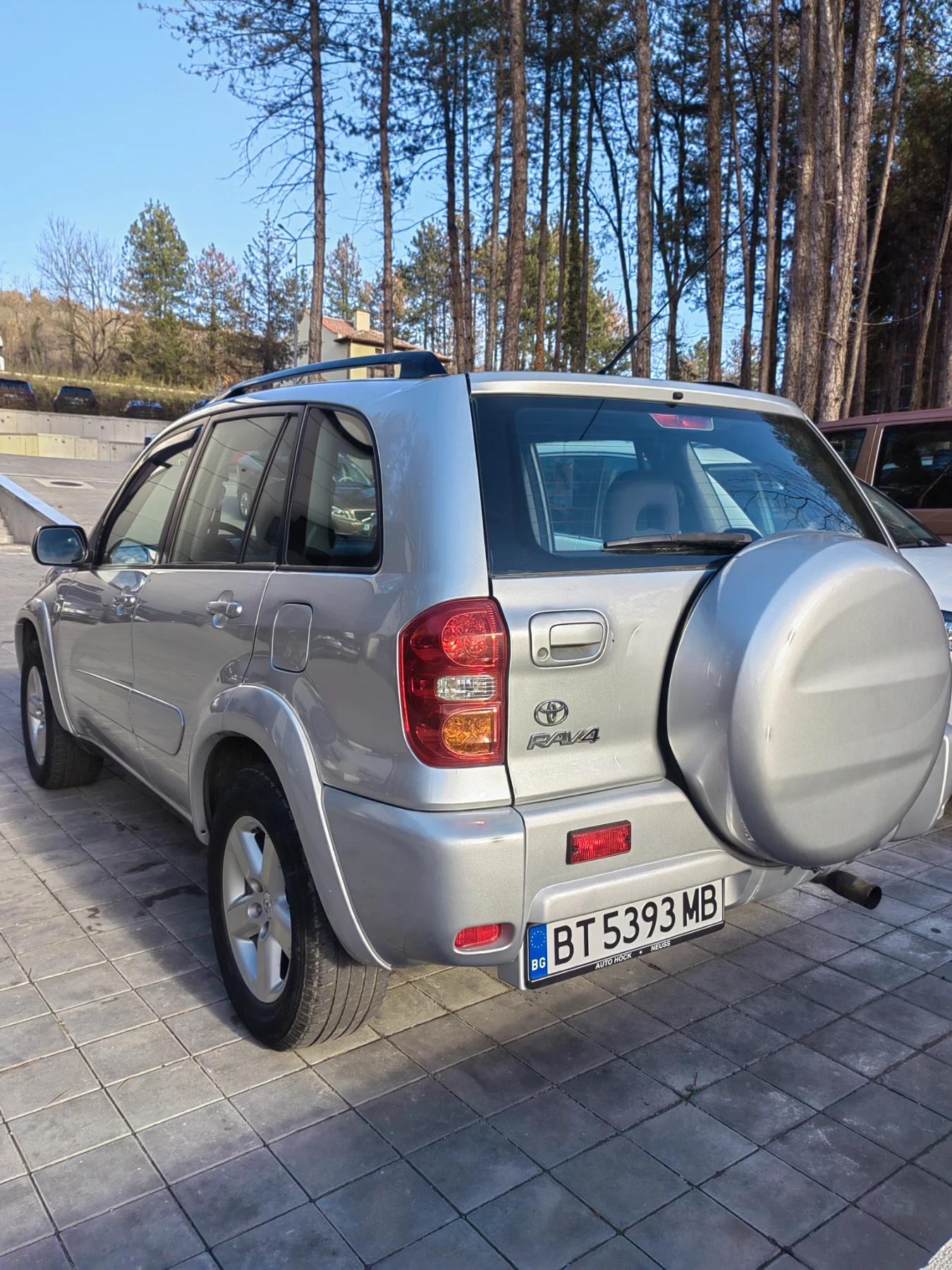 Toyota Rav4 2.0 D4D - изображение 3