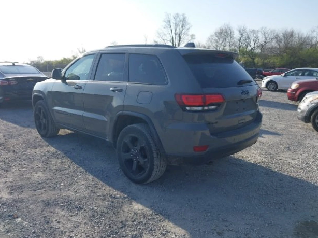 Jeep Grand cherokee UPLAND* 4X4* KEYLESS* ПОДГРЕВ* 8ZF - изображение 4