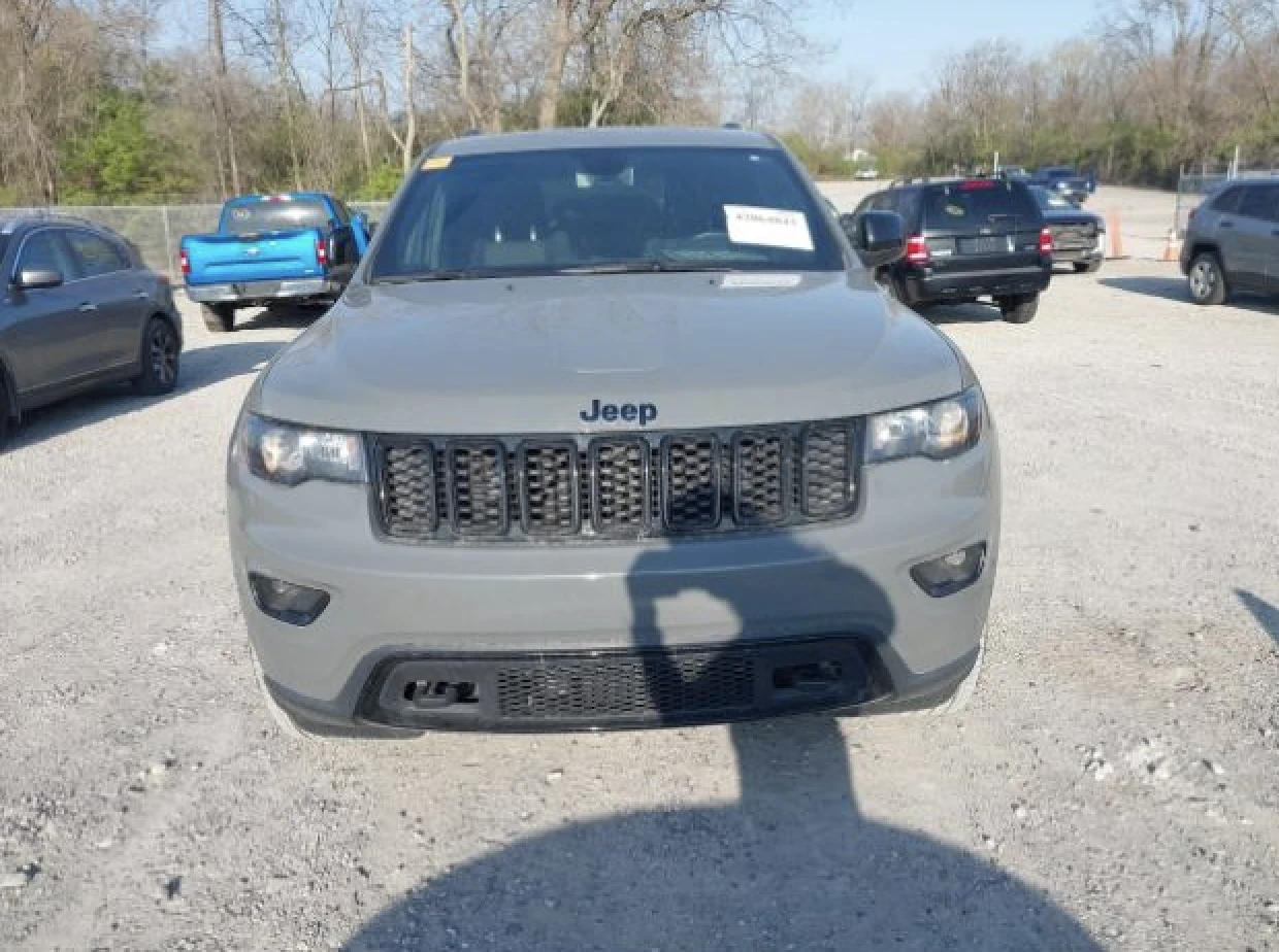 Jeep Grand cherokee UPLAND* 4X4* KEYLESS* ПОДГРЕВ* 8ZF - изображение 2