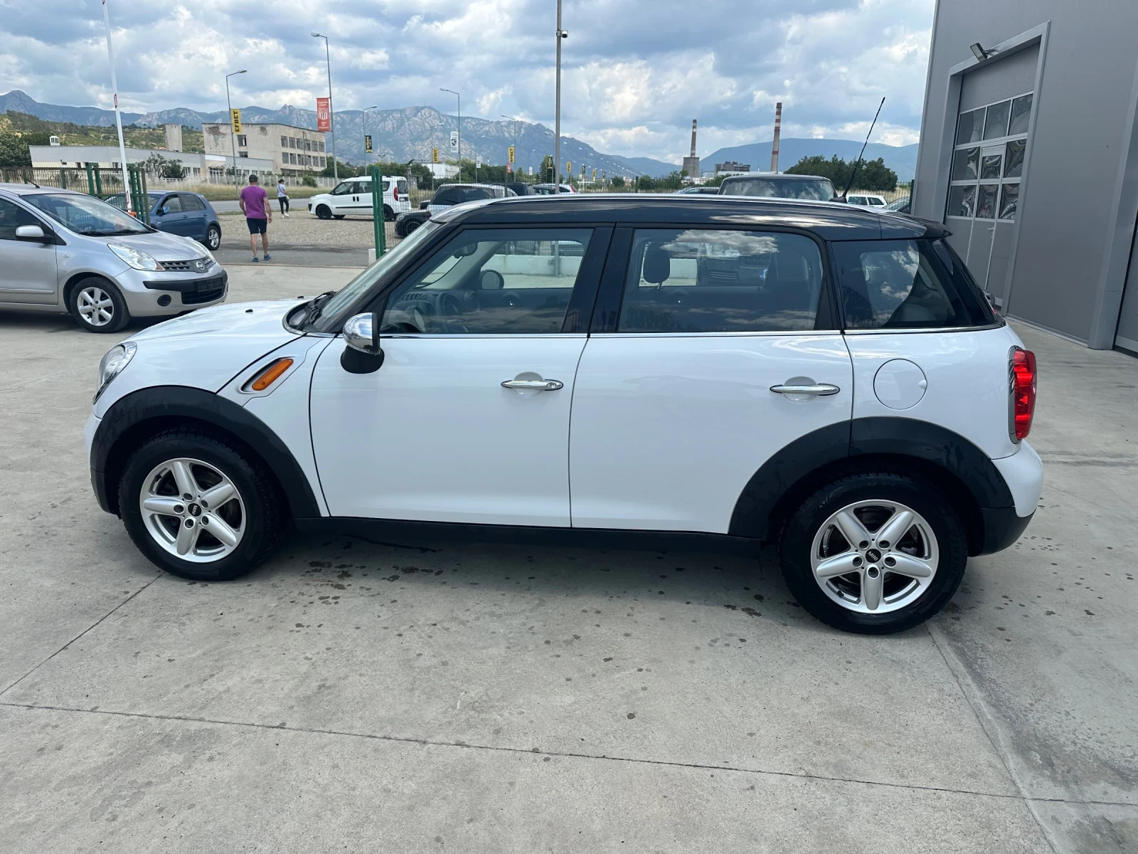Mini Countryman 1.6* 122ps* 6ск* GAS* Парктроник - изображение 8