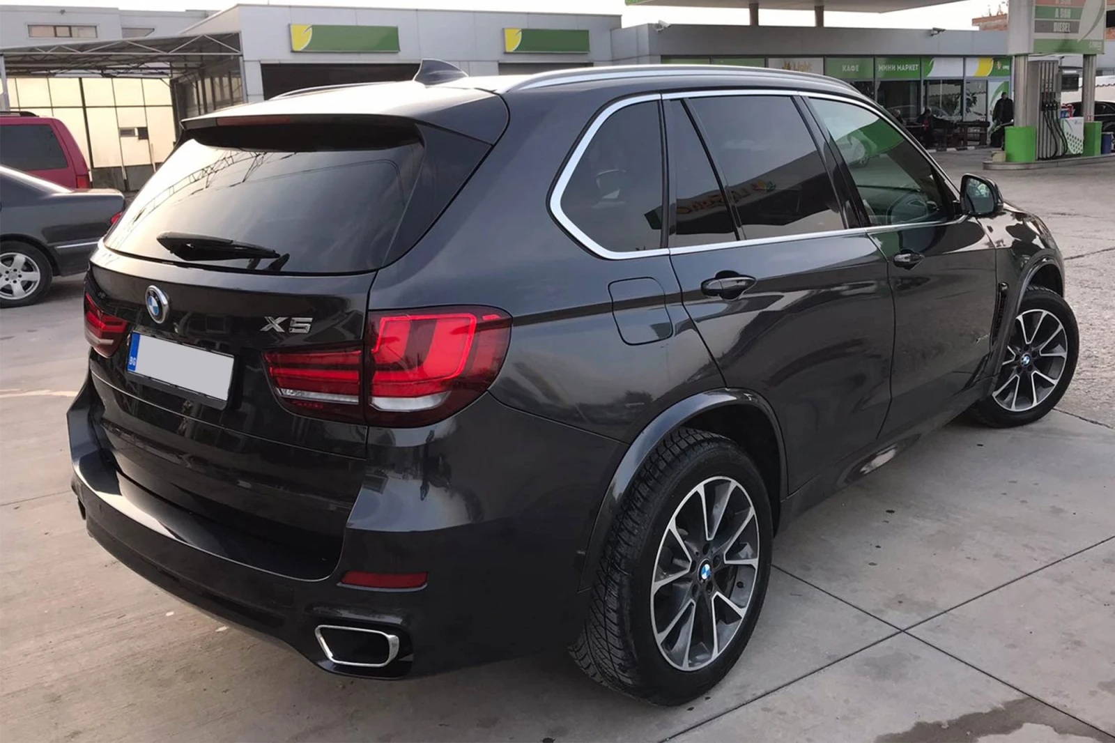 BMW X5 4.0d, снимка 2 - Автомобили и джипове - 52397680