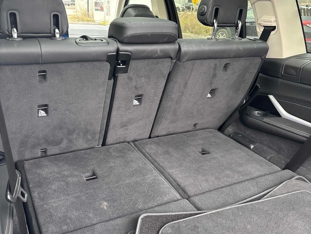 BMW X7 * xDrive40i * CARFAX *    | Mobile.bg   11