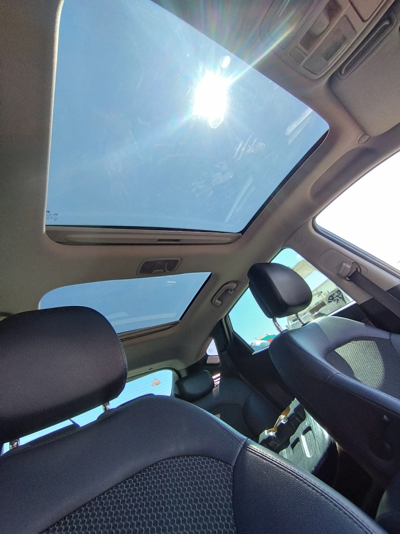 Hyundai IX35 2.0 DOCH, снимка 5 - Автомобили и джипове - 54173635