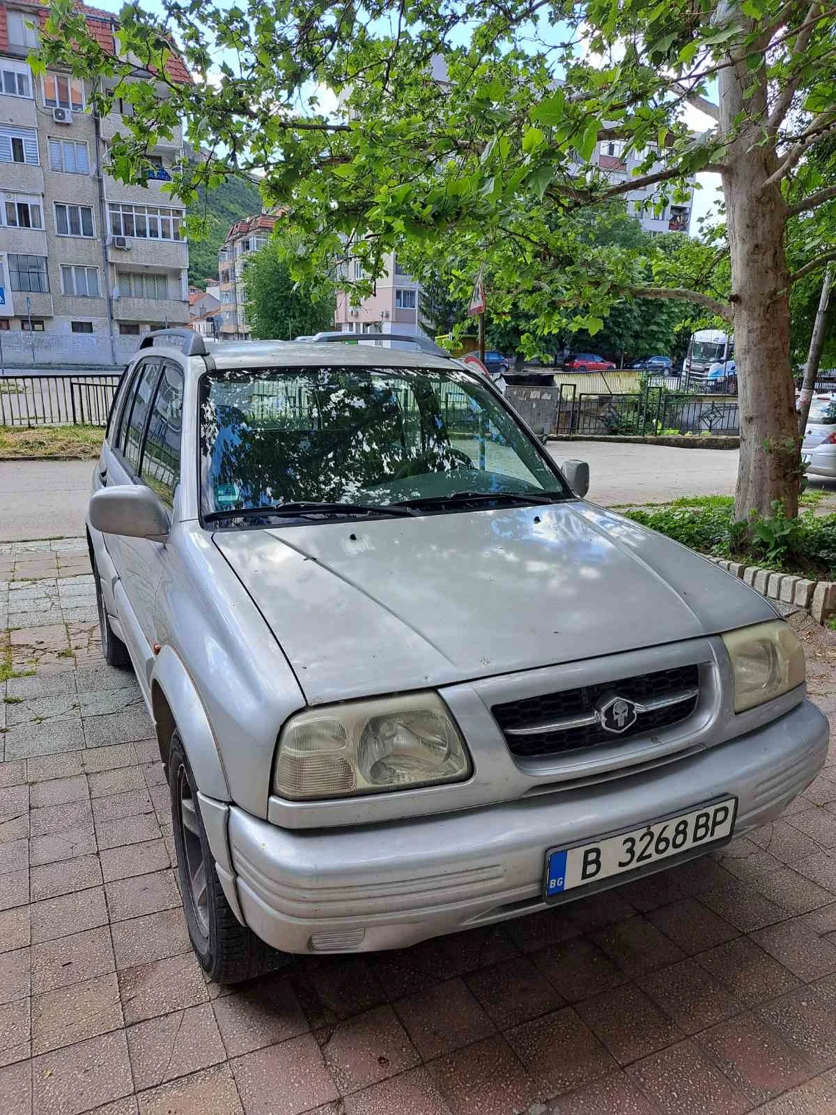 Suzuki Grand vitara 2, 5 Газ Бензин, снимка 2 - Автомобили и джипове - 55431844