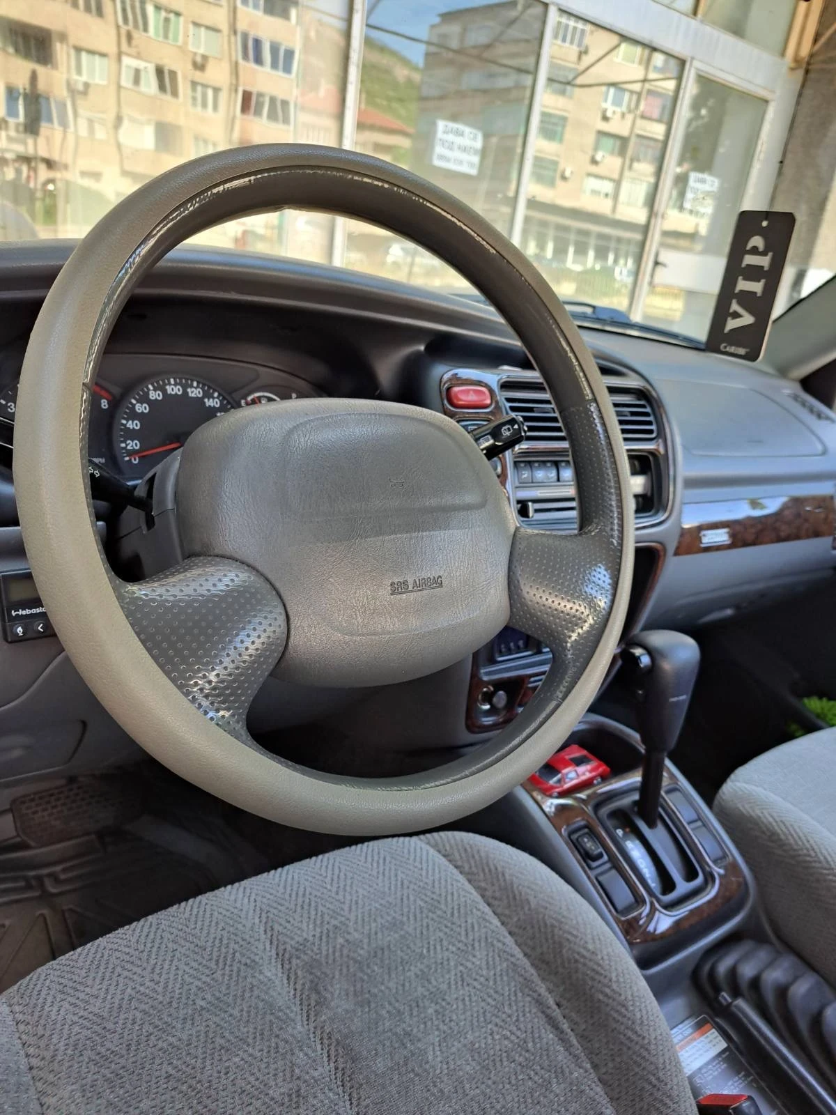 Suzuki Grand vitara 2, 5 Газ Бензин, снимка 5 - Автомобили и джипове - 55431844