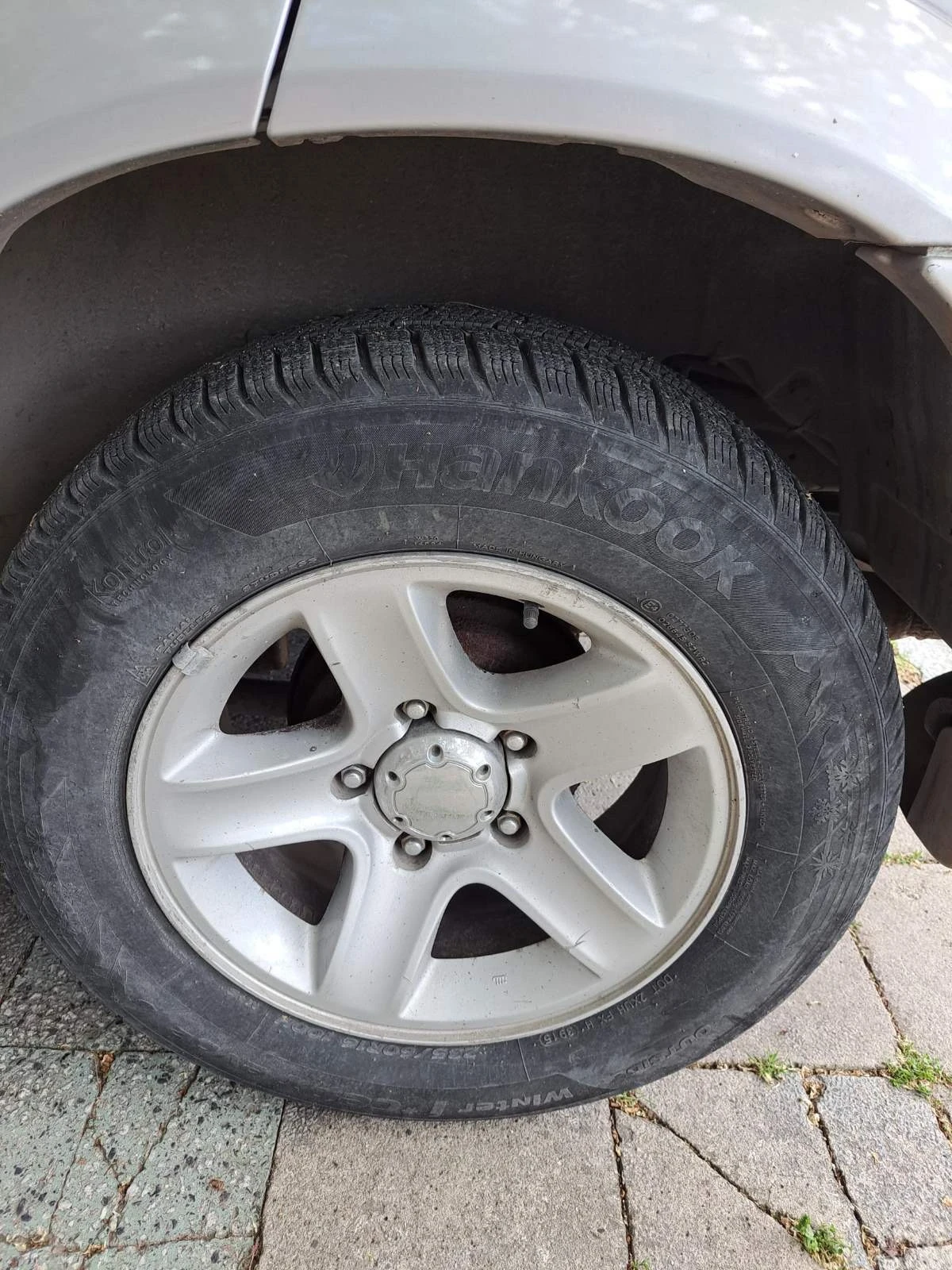 Suzuki Grand vitara 2, 5 Газ Бензин, снимка 8 - Автомобили и джипове - 55431844