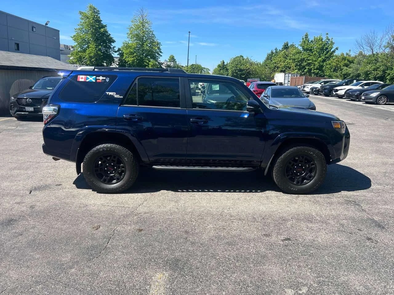 Toyota 4runner * 4WD * АВТОКРЕДИТ БЕЗ ПЪРВОНАЧАЛНА ВНОСКА* , снимка 3 - Автомобили и джипове - 54836647