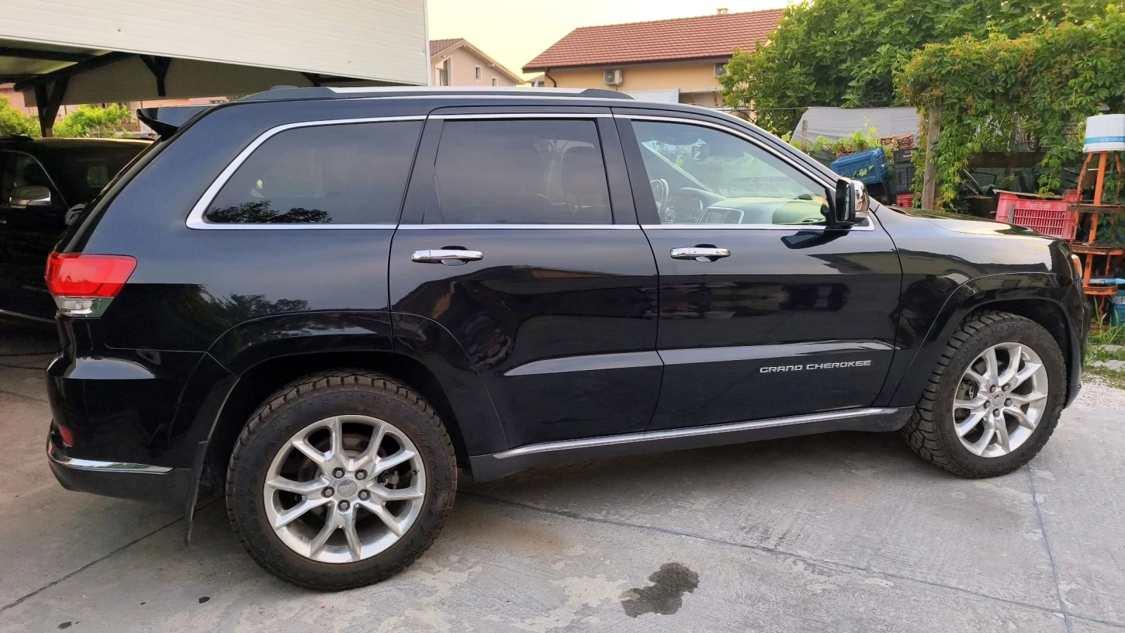 Jeep Grand cherokee 5.7 V8 Hemi SUMMIT 4x4, снимка 6 - Автомобили и джипове - 54875375