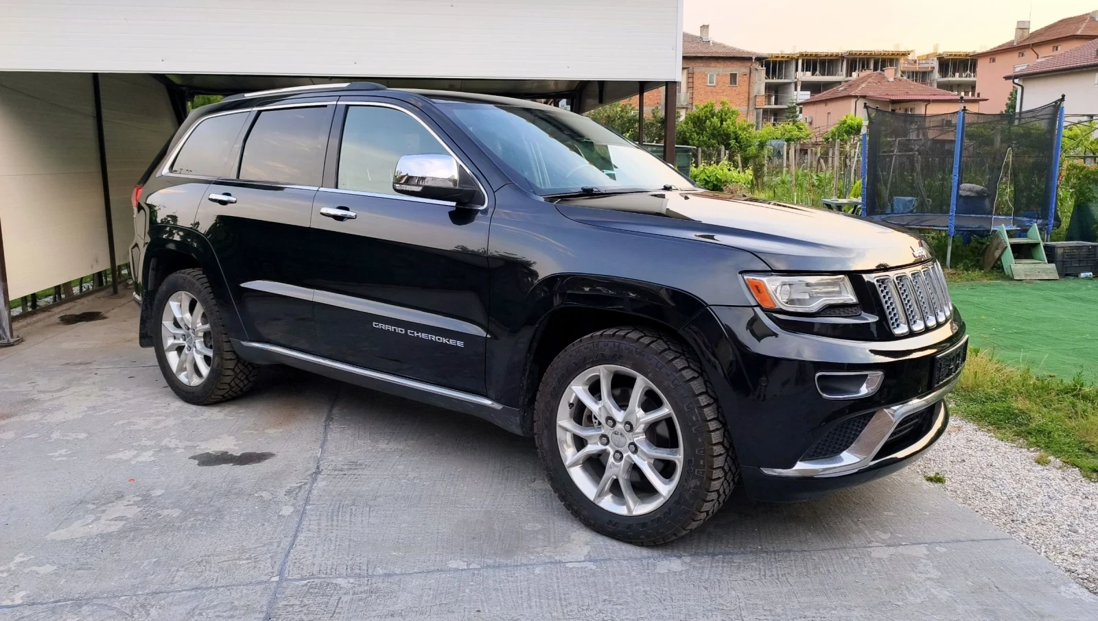 Jeep Grand cherokee 5.7 V8 Hemi SUMMIT 4x4, снимка 7 - Автомобили и джипове - 54875375