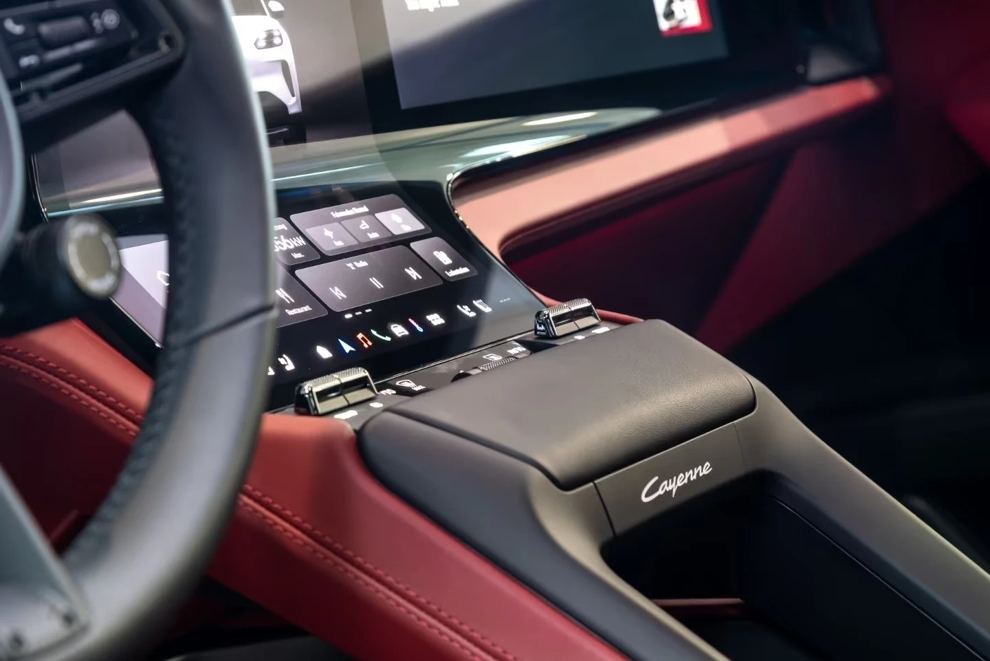 Porsche Cayenne ELECTRIC / HEAD UP / PANO / BOSE / 360 / , снимка 14 - Автомобили и джипове - 54911134