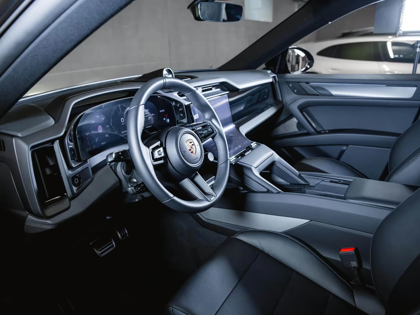 Porsche Cayenne ELECTRIC * NEW 2026* SPORT DESIGN BOSE PANORAMA , снимка 6 - Автомобили и джипове - 54918265