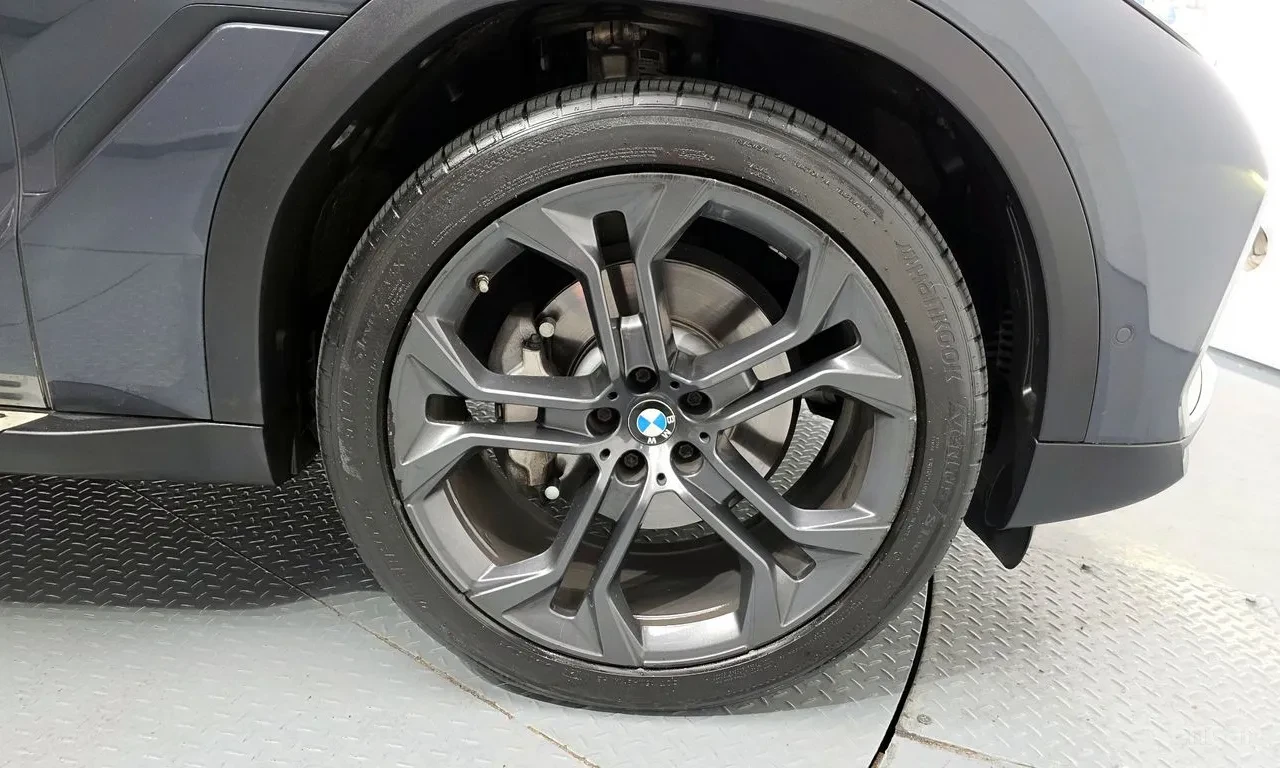 BMW X6 G06 xDrive30d xLine First Edition | Кожа | Пано, снимка 15 - Автомобили и джипове - 54996551