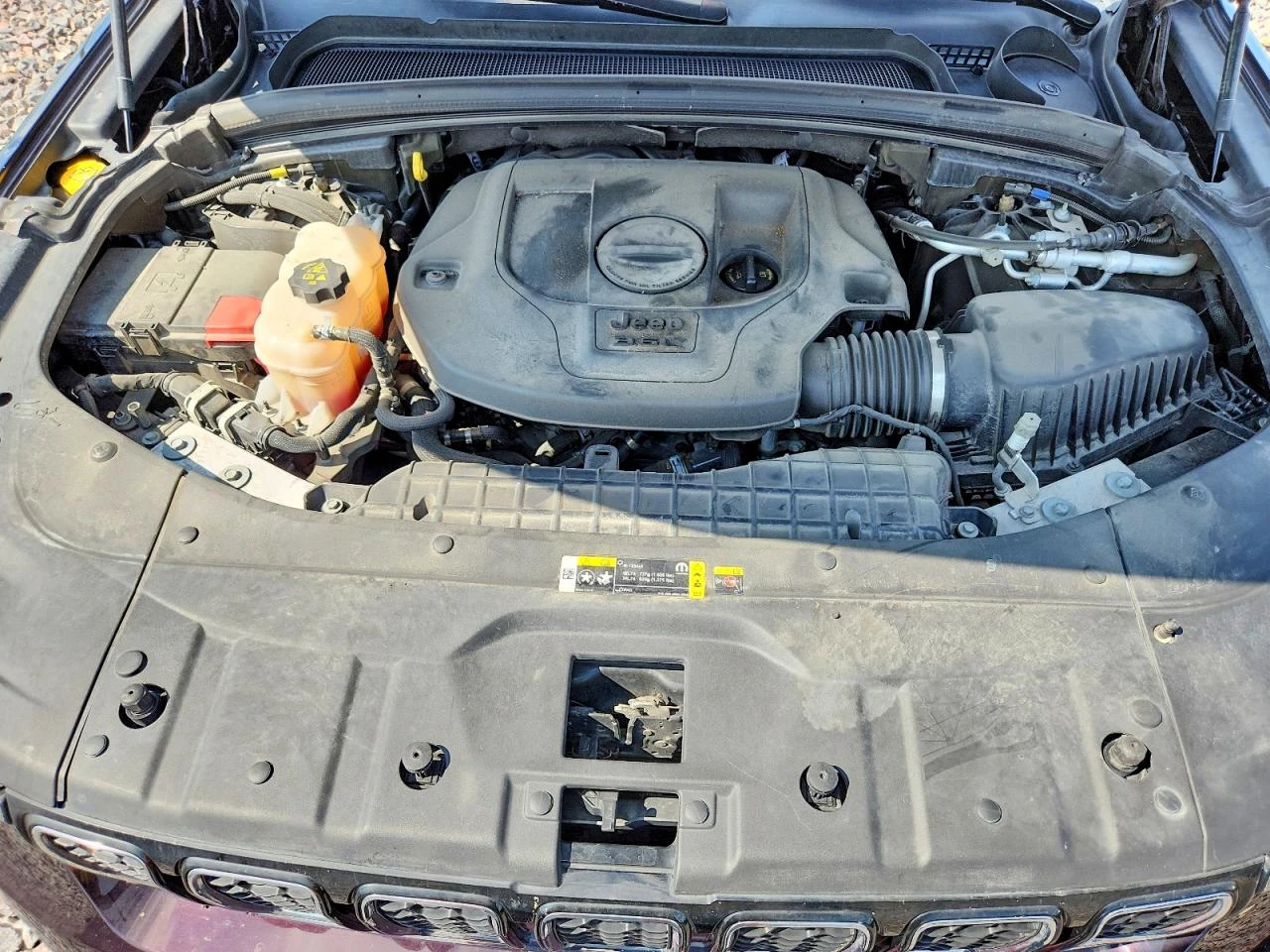 Jeep Grand cherokee 3.6l L Overland, снимка 12 - Автомобили и джипове - 55877657