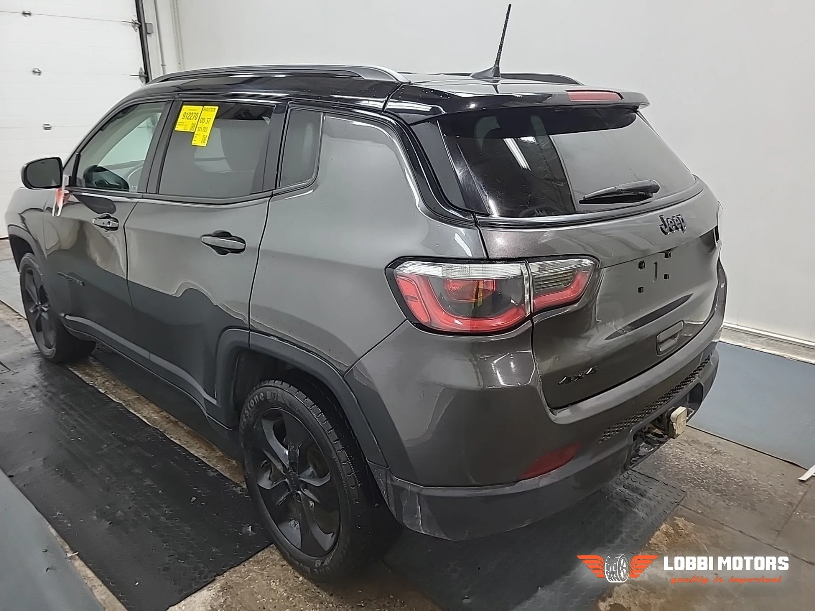 Jeep Compass, снимка 4 - Автомобили и джипове - 55928642