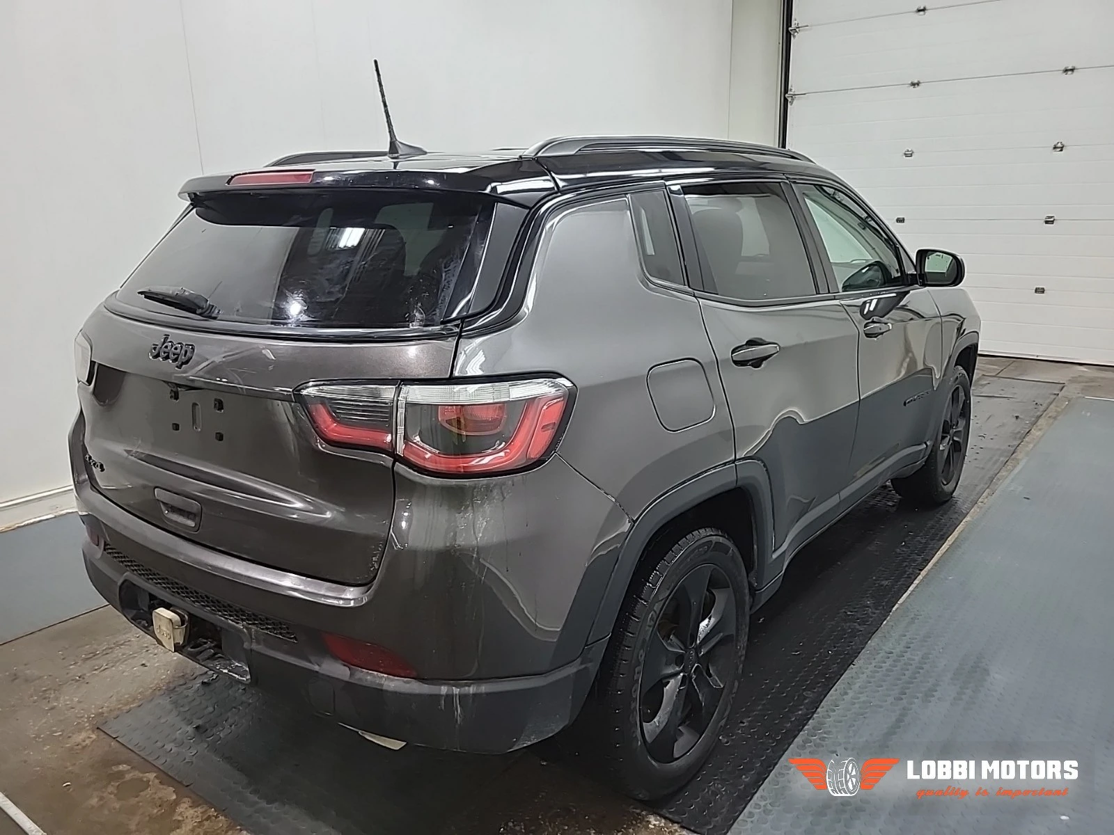Jeep Compass, снимка 3 - Автомобили и джипове - 55928642
