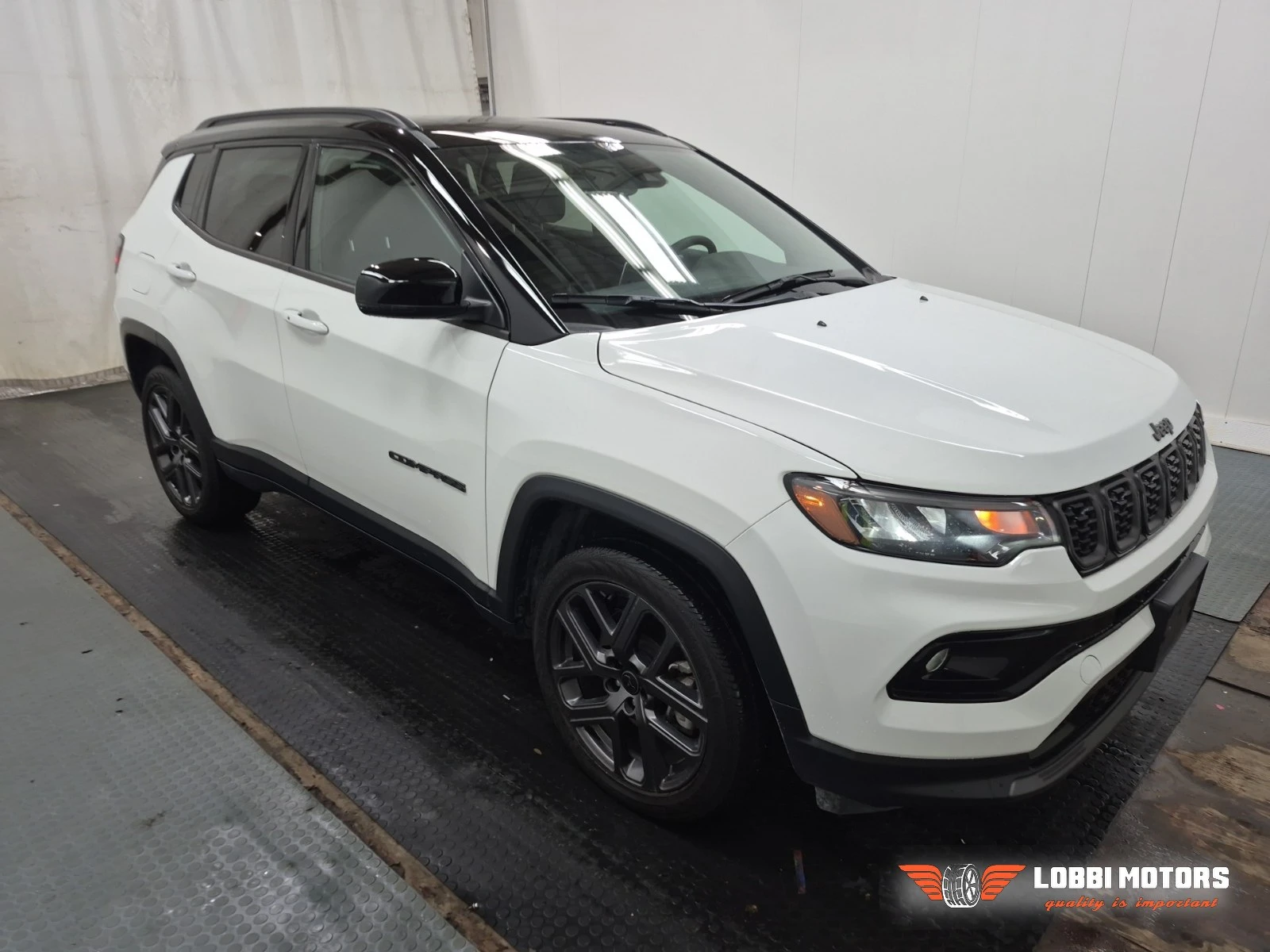 Jeep Compass, снимка 2 - Автомобили и джипове - 56069363