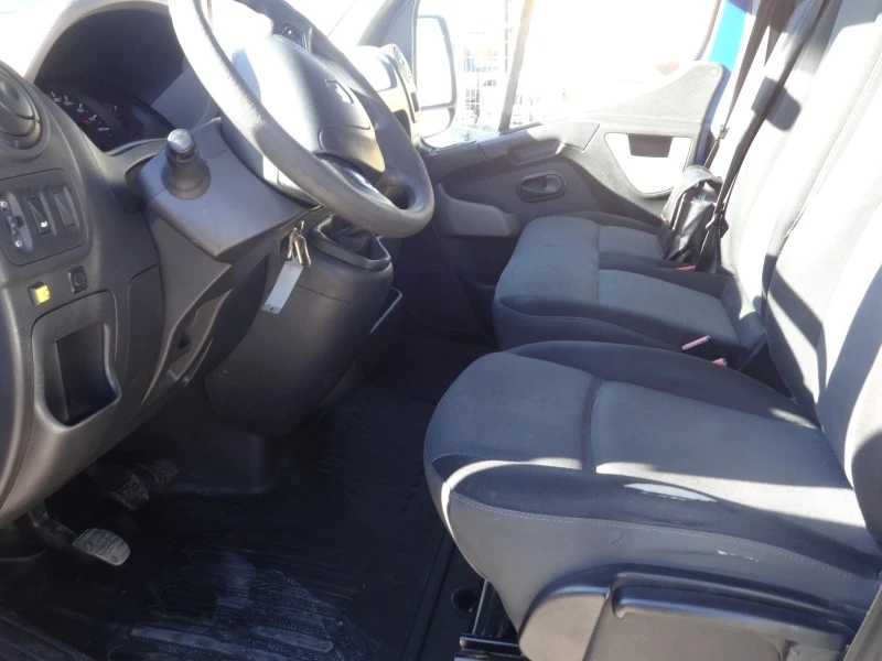 Renault Master 4.20 каросерия, снимка 4 - Бусове и автобуси - 42536644