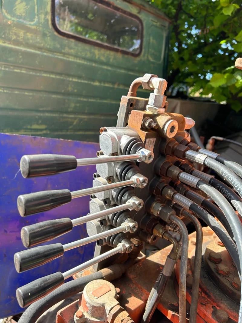 Iveco Daily Ferrari кран за камионче до 3.5 т, снимка 5 - Бусове и автобуси - 50410295